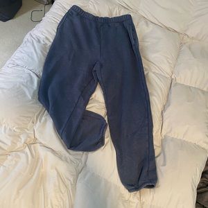 High wasted AE sweatpants.